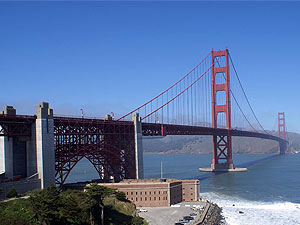 GOLDEN GATE BRIDGE